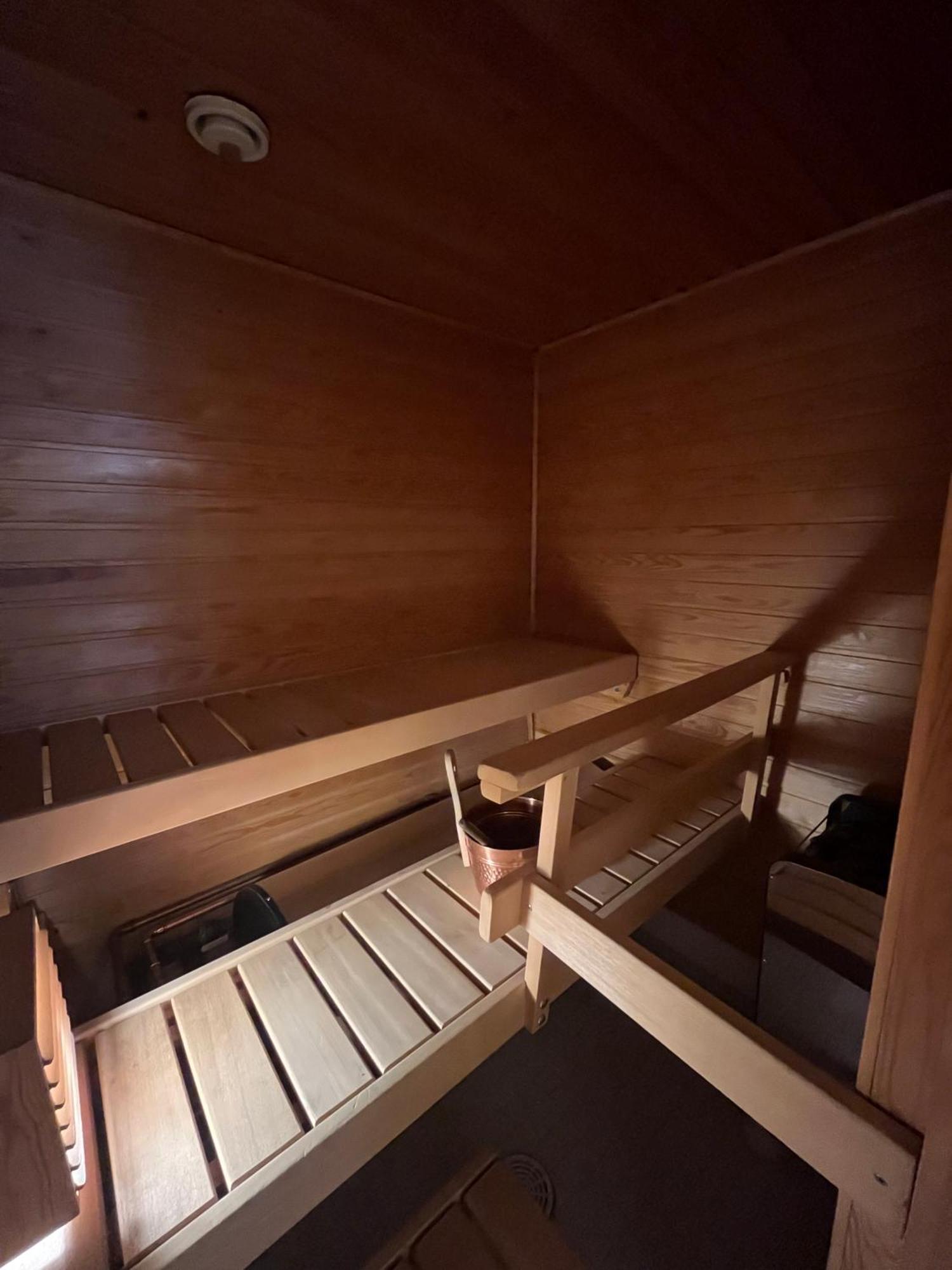 Gem Of Vuosaari - Private Sauna, Free Parking And Wifi Helsingfors